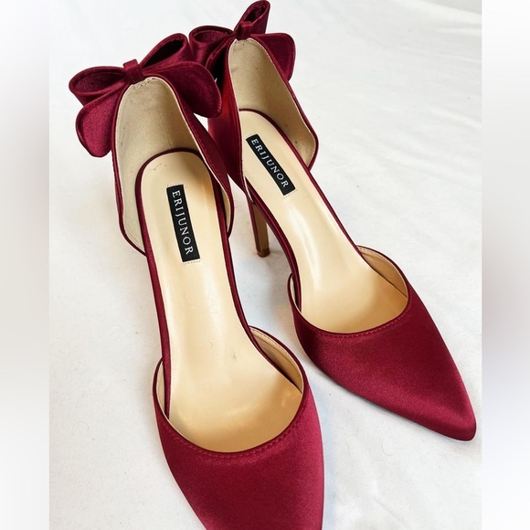 Bow heels - Picture 3 of 9